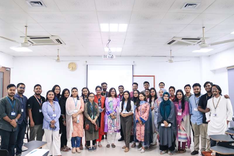 ACES organized a workshop on  “Practice Self-Promotion for Women with #Iamremarkable”