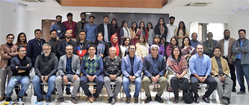 DESIGN DIALOGUE: SUCCESSFUL COMPLETION OF ARCHITECTURE THESIS JURY