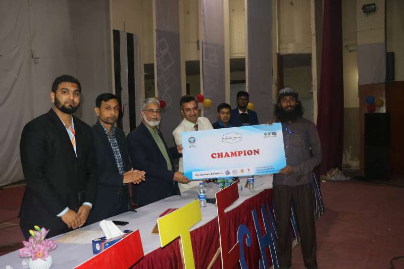 EEE Student of AIUB is the Champion in  LFR Segment of ETECHNOVATION 2K22