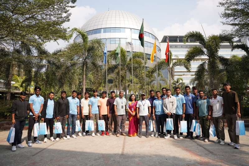 Future Cricket Stars Enhance Communication Skills at AIUB