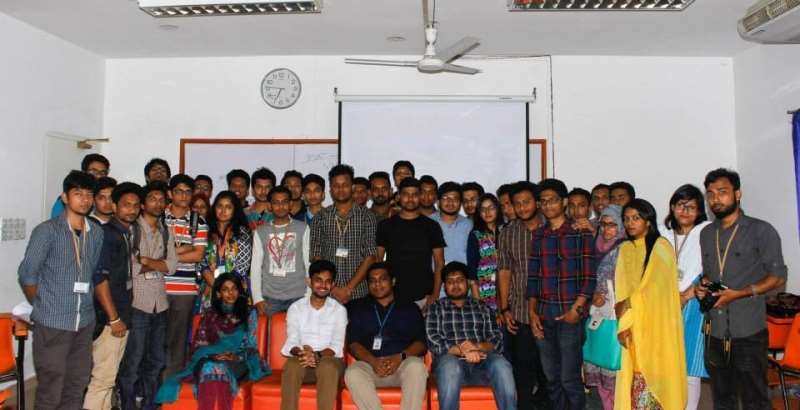 ACES organized a seminar on  “Project & Thesis: Inception and Impact – an alumni experience”