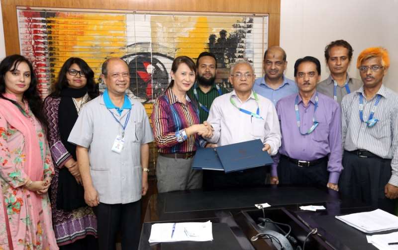 AIUB & DIU JOINTLY SIGN ON THE ISAS PROJECT WITH IAU