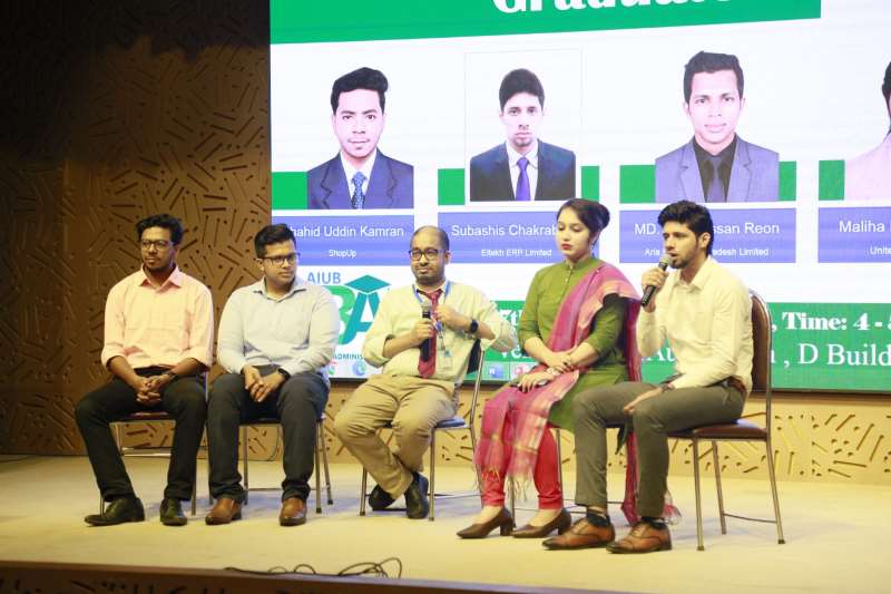 Seminar on “MIS Majors Alumni Meetup”