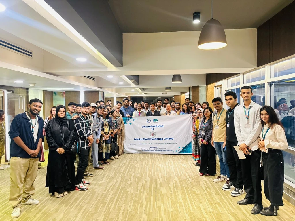 AIUB FBA students explore the Dhaka Stock Exchange PLC through an insightful Academic Visit