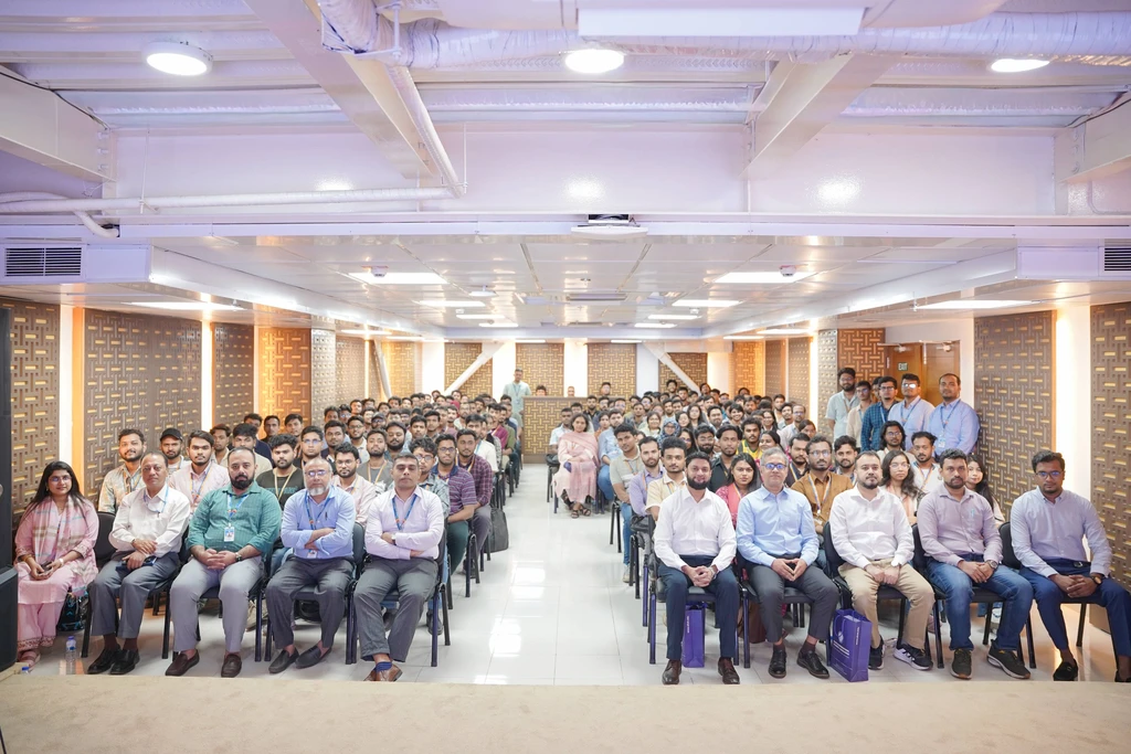 Session Titled Recruiter's Perspective: What makes an EEE graduate stand out?