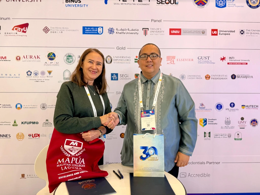 AIUB signs MOU at the QS Higher Ed Summit 2025