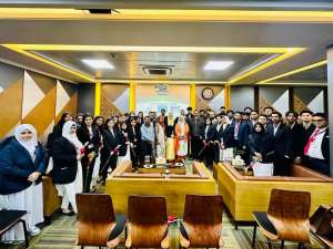 Study tour of LLB students at Fakir Fashion Limited